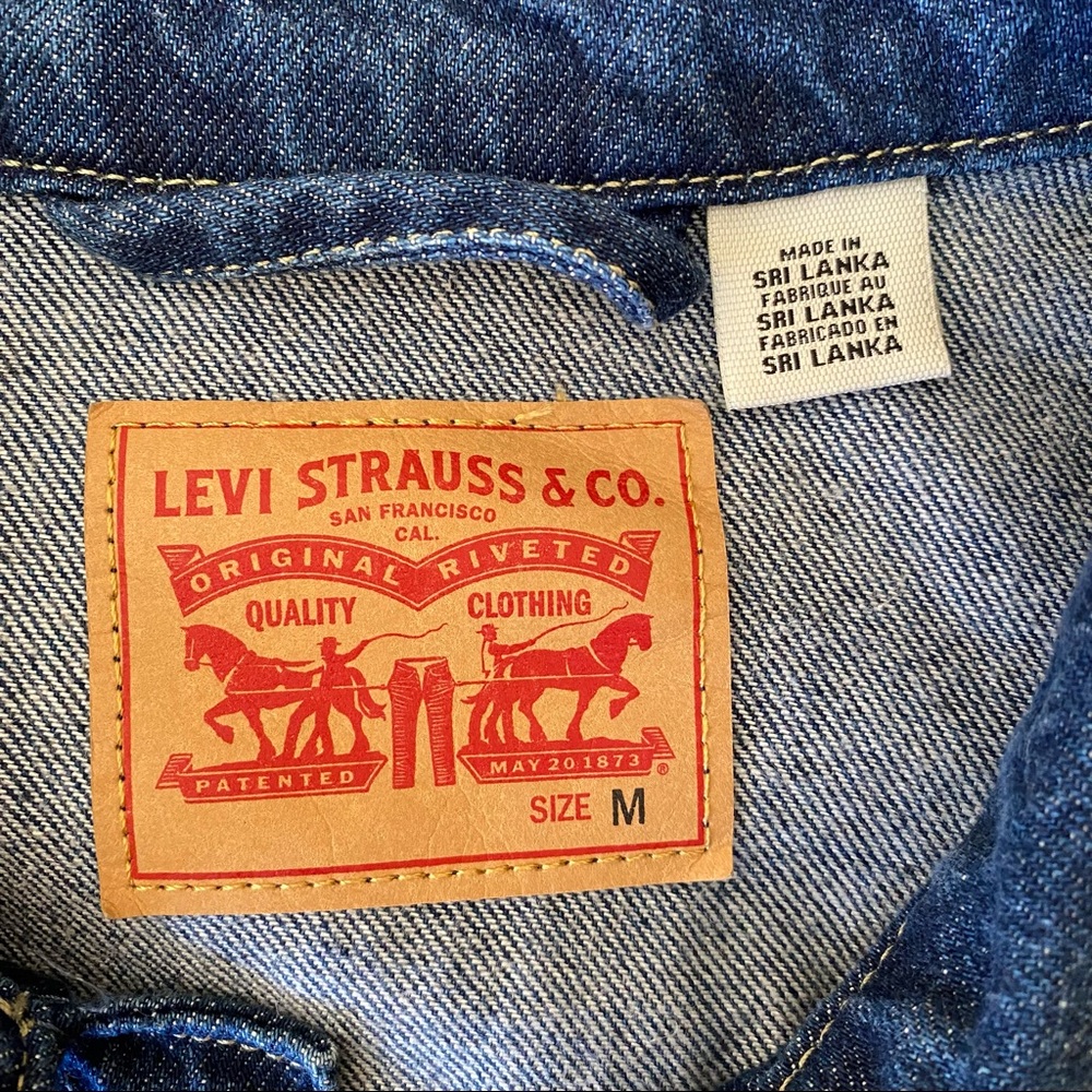 LEVI’S SIZE MEDIUM DENIM SHIRT JACKET IN MY VIBE ~ MEDIUM WASH RINSE - Picture 9 of 12